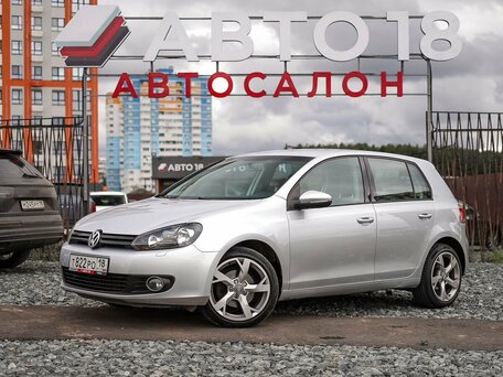 Volkswagen Golf VI