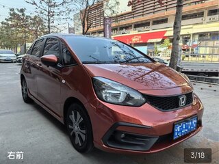 2021 Honda Fit Crosstar IV, красный, 1320000 рублей, вид 1