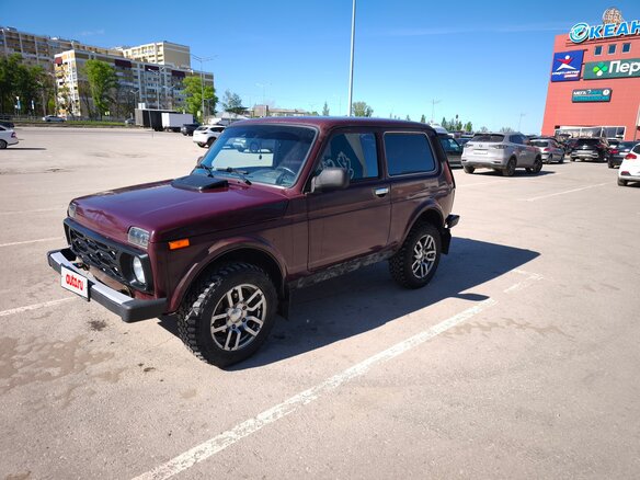 2014 Lada (ВАЗ) 2121 (4x4) I Рестайлинг, пурпурный, 420000 рублей