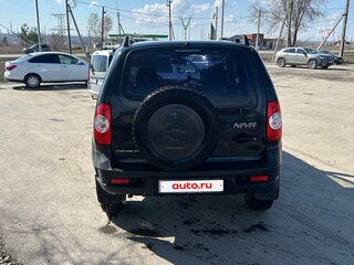 2012 Chevrolet Niva I Рестайлинг, чёрный, 430000 рублей, вид 4