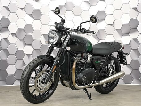 2024 Triumph Speed Twin, чёрный, 927000 рублей, вид 2
