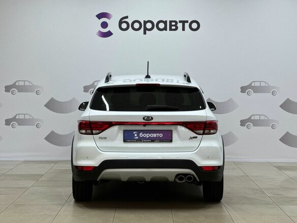 2020 Kia Rio X-Line IV, белый, 1550000 рублей - вид 4
