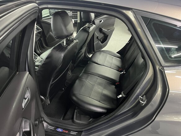 2014 Ford Focus III, серый, 755000 рублей - вид 17