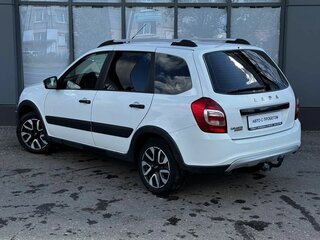2023 Lada (ВАЗ) Granta Cross I Рестайлинг, белый, 745000 рублей, вид 5
