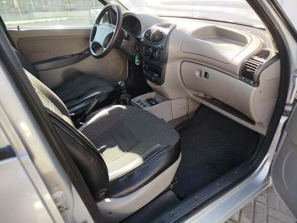 2010 Lada (ВАЗ) Kalina I, серебристый, 229000 рублей - вид 10
