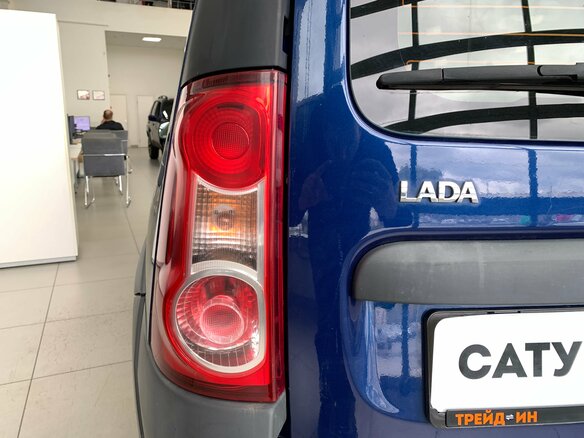 2018 Lada (ВАЗ) Largus Cross I, синий, 650000 рублей - вид 7