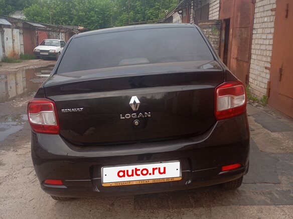 2015 Renault Logan II, чёрный, 550000 рублей - вид 2