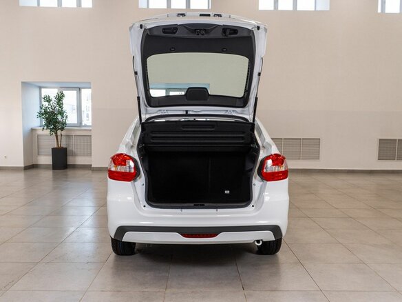 2026 Lada (ВАЗ) Granta I Рестайлинг, белый - вид 8