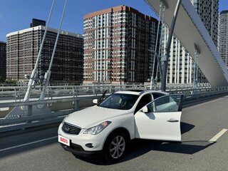 2011 Infiniti EX25 I (J50), белый, 1900000 рублей, вид 1