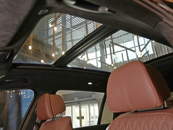 2023 BMW X7 40d I (G07) Рестайлинг, чёрный, 13800000 рублей - вид 20
