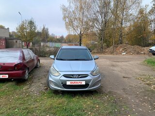 2013 Hyundai Solaris I, серый, 550000 рублей, вид 3