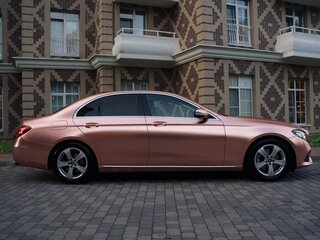 2017 Mercedes-Benz E-Класс 200 V (W213, S213, C238), золотистый, 3927000 рублей, вид 3