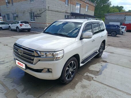 Toyota Land Cruiser 200 Series Рестайлинг 2