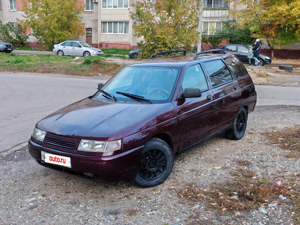 2008 Lada (ВАЗ) 2111 21112, красный, 140000 рублей