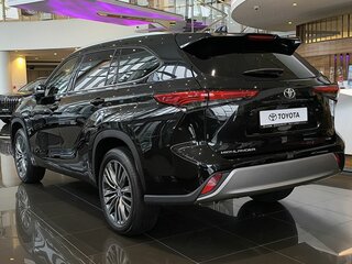 2026 Toyota Highlander IV (XU70), чёрный, 5600000 рублей, вид 4