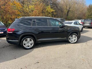 2018 Volkswagen Teramont I, чёрный, 3150000 рублей, вид 2
