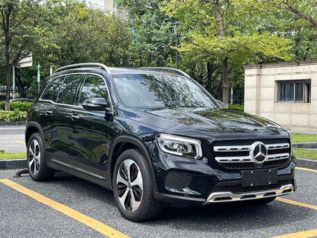 2020 Mercedes-Benz GLB 200 I (X247), чёрный, 2900001 рублей, вид 1