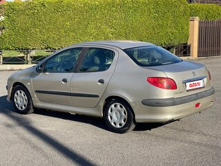 2007 Peugeot 206, серый, 160000 рублей, вид 1