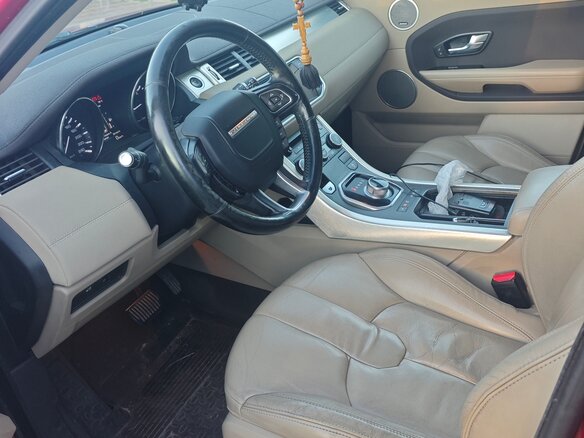 2013 Land Rover Range Rover Evoque 6-speed I, красный, 1900000 рублей - вид 6