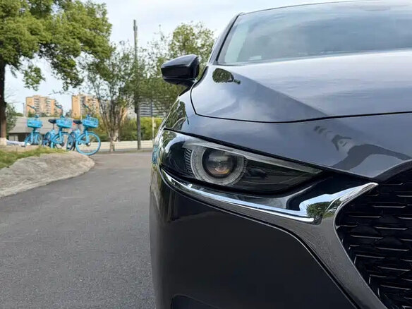 2022 Mazda 3 Axela IV (BP), серый, 1185000 рублей - вид 13
