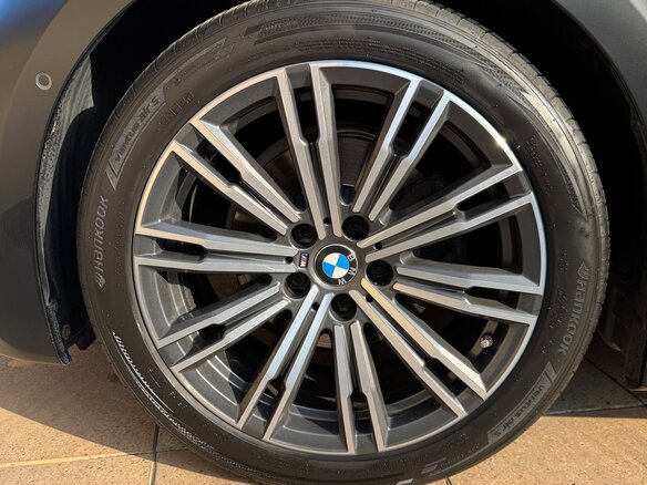 2021 BMW 3 серии 320i VII (G2x), чёрный, 4000000 рублей - вид 12