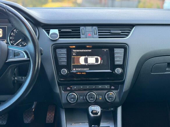 2016 Skoda Octavia III (A7), бежевый, 1250000 рублей - вид 31