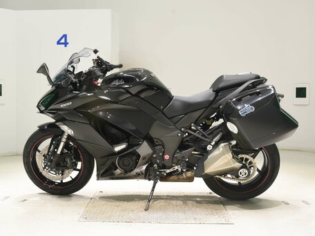 2018 Kawasaki Ninja 1000 SX, чёрный, 750000 рублей, вид 5