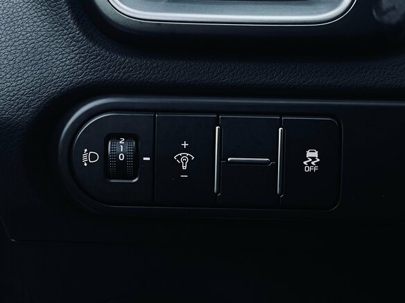 2019 Kia Ceed III, серый, 1640000 рублей - вид 13