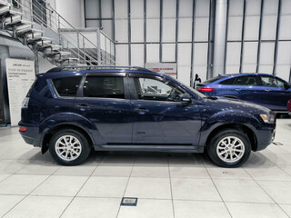 2011 Mitsubishi Outlander II Рестайлинг, синий, 850000 рублей, вид 4