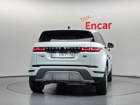 2020 Land Rover Range Rover Evoque II, белый, 2770000 рублей, вид 4
