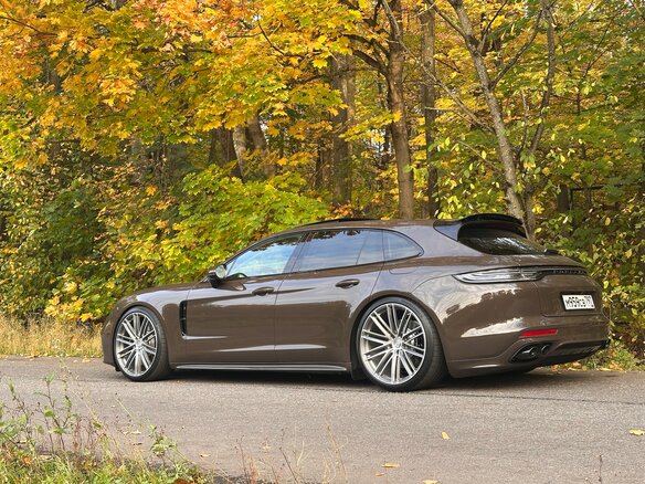 2021 Porsche Panamera 4S E-Hybrid Sport Turismo II Рестайлинг, коричневый, 11200000 рублей - вид 7