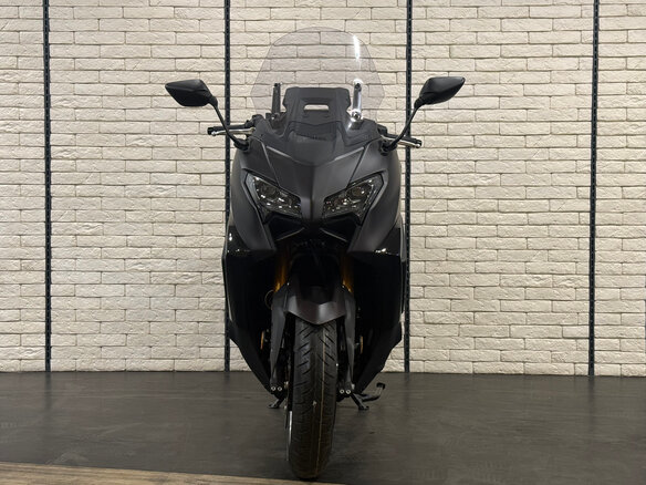 2026 Yamaha TMAX, пурпурный, 1770000 рублей - вид 2