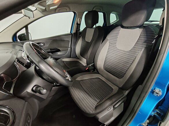 2017 Renault Kaptur I, голубой - вид 13