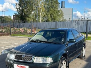 2006 Skoda Octavia I (A4) Рестайлинг, зелёный, 230000 рублей, вид 3