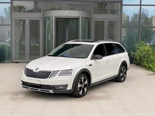 2019 Skoda Octavia III (A7) Рестайлинг, белый, 1550000 рублей, вид 1