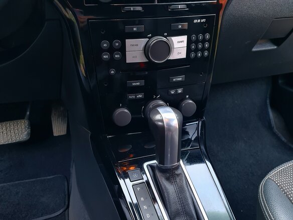 2008 Opel Astra H Рестайлинг, чёрный, 505000 рублей - вид 32