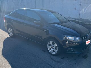 2015 Volkswagen Polo V, чёрный, 780000 рублей, вид 2