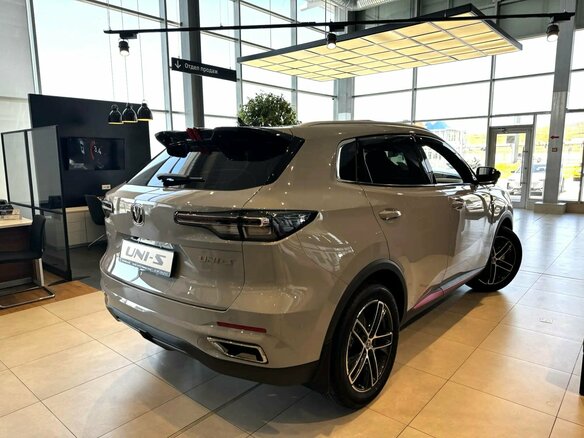 2026 Changan UNI-S I, серый, 3229900 рублей - вид 2