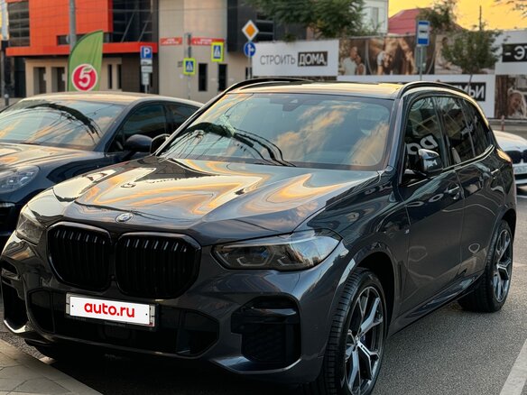 2022 BMW X5 30d IV (G05/G18), серый, 8700000 рублей