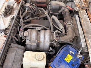 2010 Lada (ВАЗ) 2105, белый, 69000 рублей, вид 5