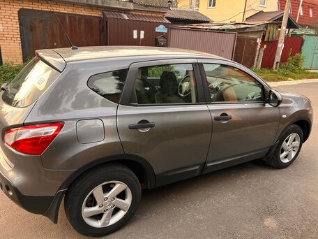 2013 Nissan Qashqai I Рестайлинг, серый, 930000 рублей, вид 5