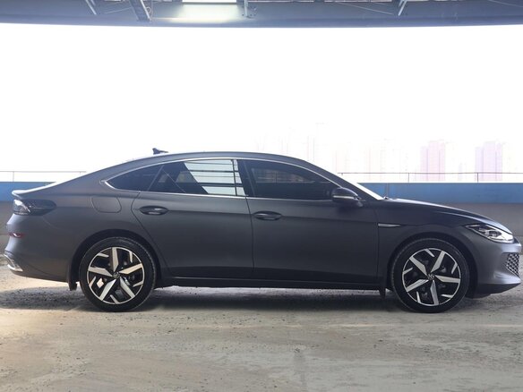 2023 Volkswagen Lamando L II, серый, 1750000 рублей - вид 6