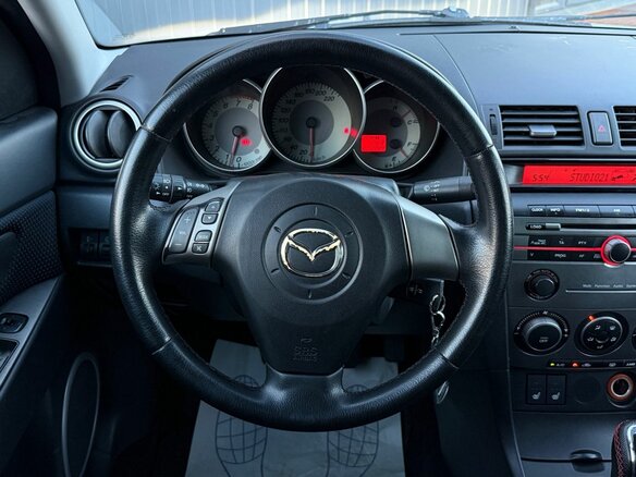 2006 Mazda 3 I (BK) Рестайлинг, серебристый, 540000 рублей - вид 12