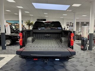 2025 Chevrolet Silverado Crew Cab IV (T1XX) Рестайлинг, чёрный, 5900000 рублей, вид 5