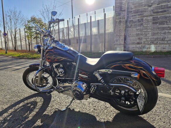 2013 Harley-Davidson Dyna Super Glide, чёрный, 1300000 рублей