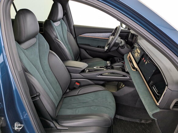 2024 Geely Monjaro I, синий, 3280000 рублей - вид 23
