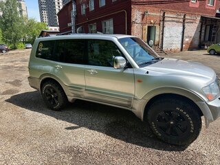 2001 Mitsubishi Pajero III, серый, 1000000 рублей, вид 5