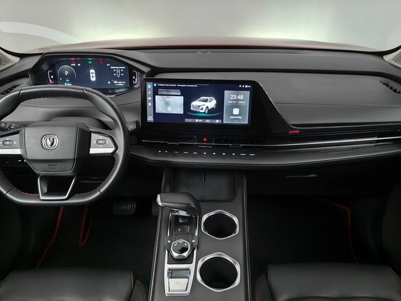2023 Changan CS55 Plus II, красный, 1888000 рублей - вид 5