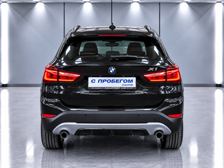 2017 BMW X1 20i xDrive II (F48), чёрный, 2250000 рублей, вид 3