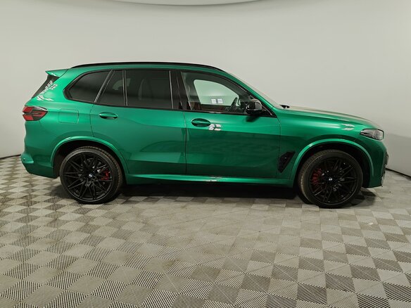 2024 BMW X5 M Competition III (F95) Рестайлинг, зелёный, 14500000 рублей - вид 3